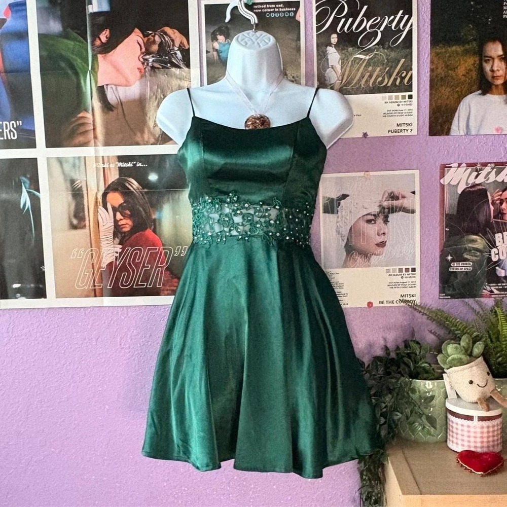Emerald Green Lace Rhinestone Formal Dress Size 0